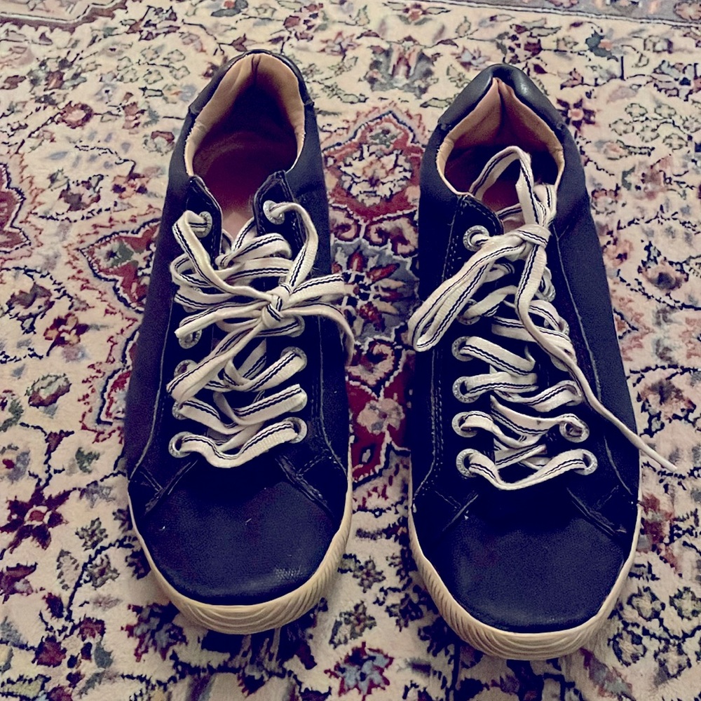 OSKLEN Canvas and Leather Sneakers in Navy Sz 38
